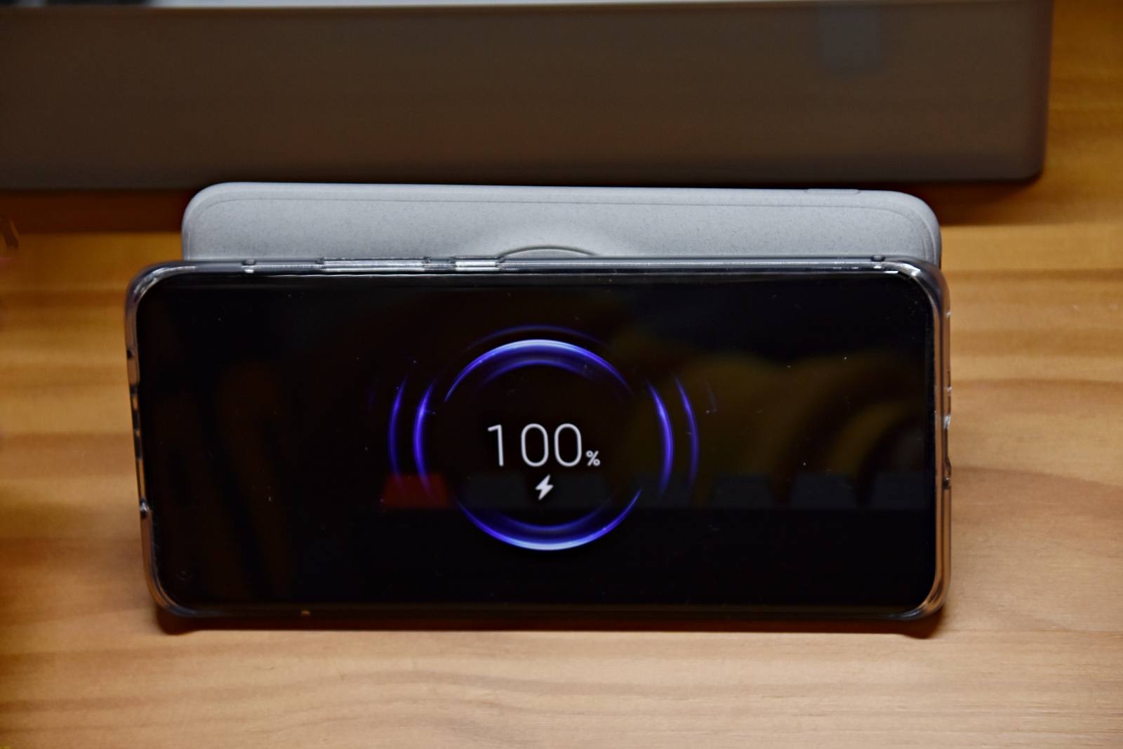 无线便携充电宝超级快充,南卡磁吸无线快充充电宝