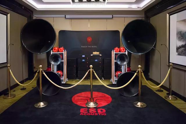 西玛克15寸号角音响,150寸的超大音箱