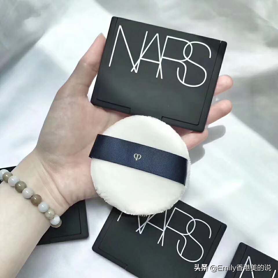 ysl粉气垫和cpb隔离哪个好,cpb长管隔离霜ysl气垫