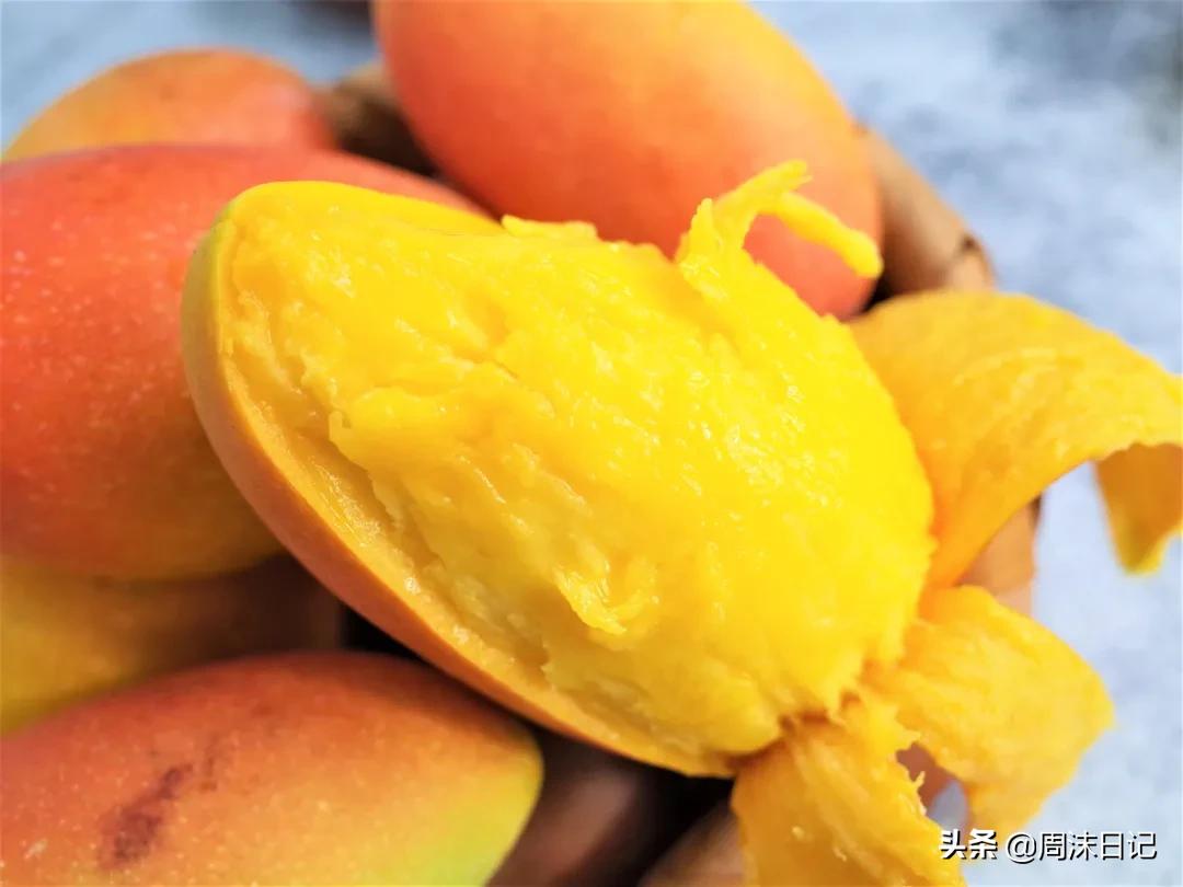 爆甜贵妃芒海南三亚,少吃点饭给榴莲留点空间