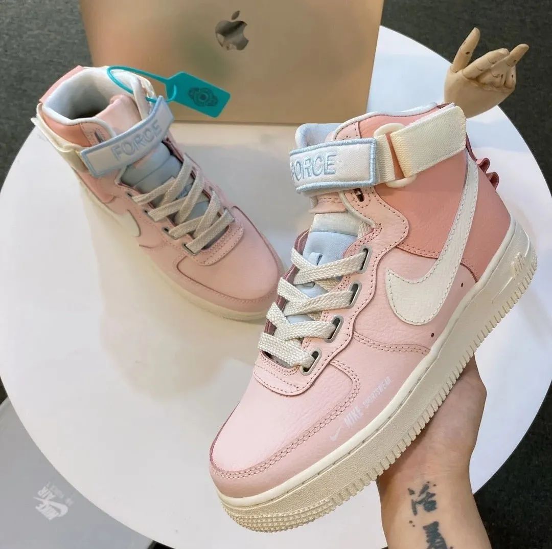 网购衣服和品牌的衣服一样,网购如何挑选有质感简约的衣服