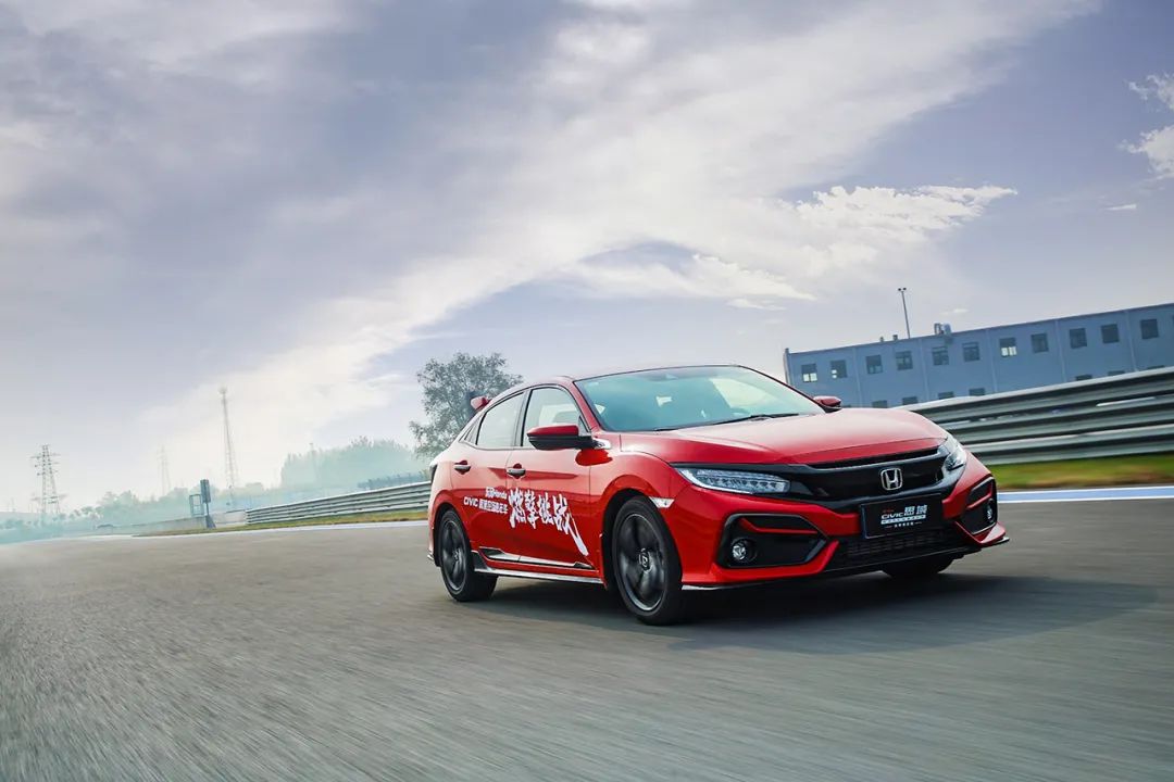 一键启动时光机，敢不敢穿梭回2020年伊始......