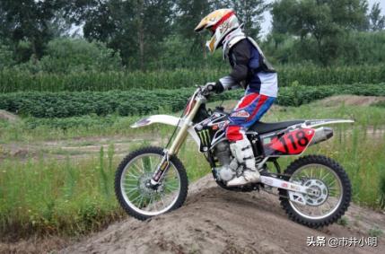 骑越野摩托车的好处,越野摩托好不好骑