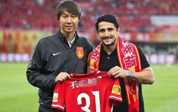 武磊和艾克森国足,国足首发武磊艾克森领衔最强阵