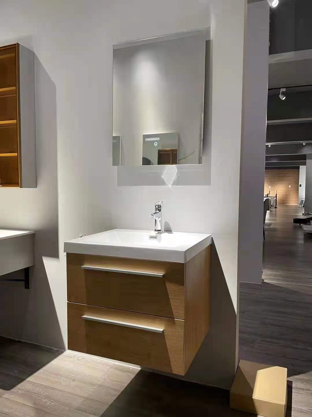 选浴室柜的注意事项,选浴室柜应该怎么选