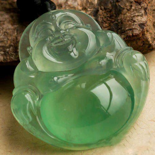 玉缘清新，佳人映衬。