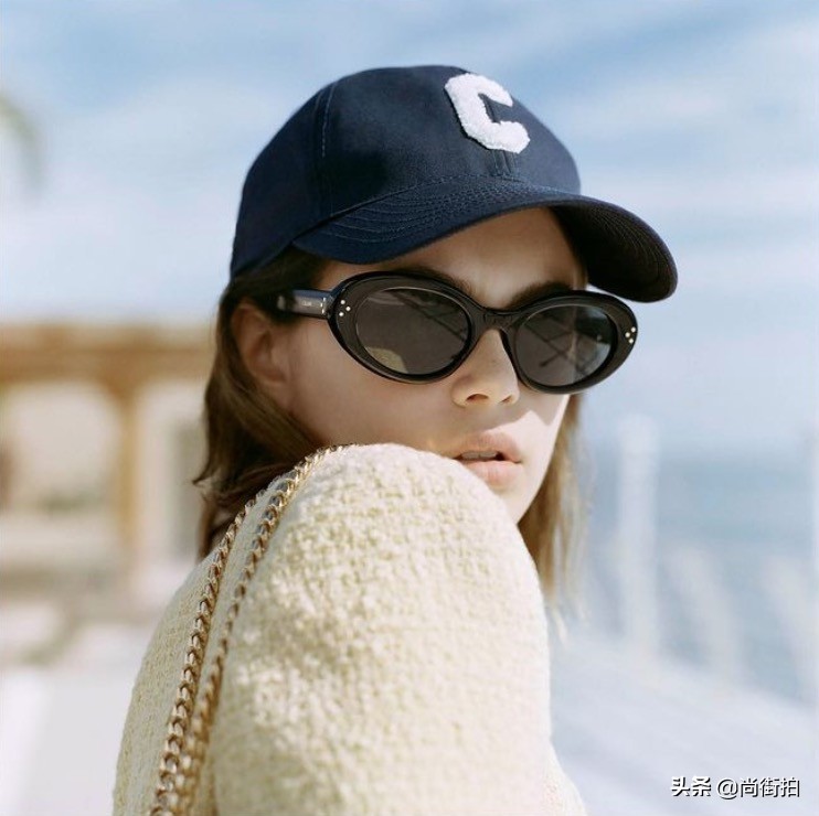 lisa造型2019,lisa时尚照