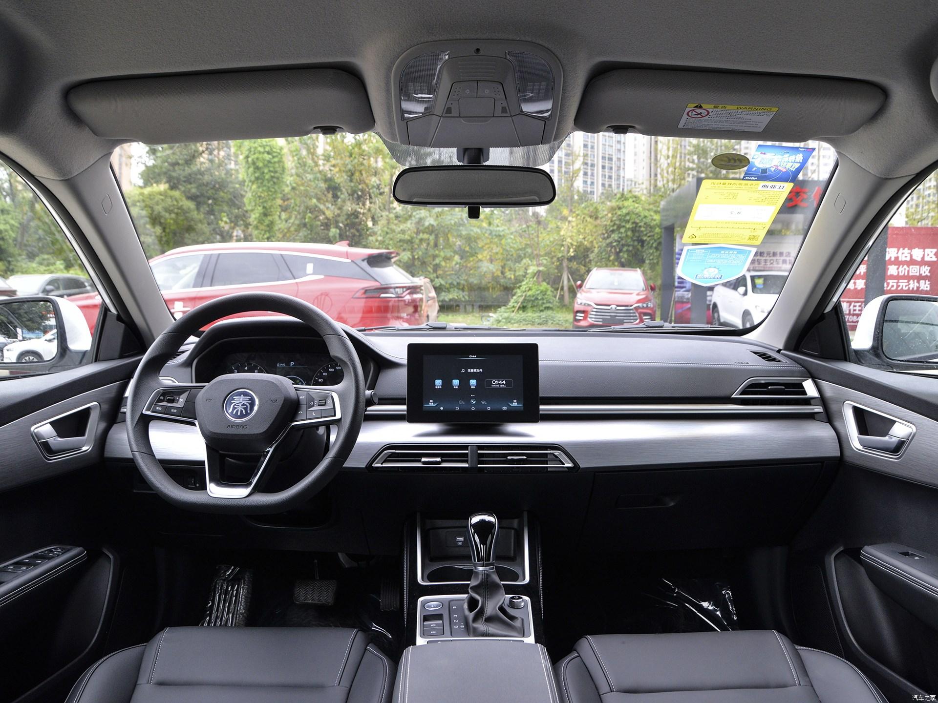 比亚迪的燃油车哪个更值得买,比亚迪卖得最好一款燃油车