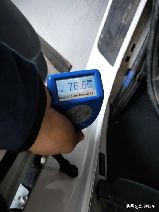 把车借给朋友结果看到了自己的车,把车借给朋友后还回来