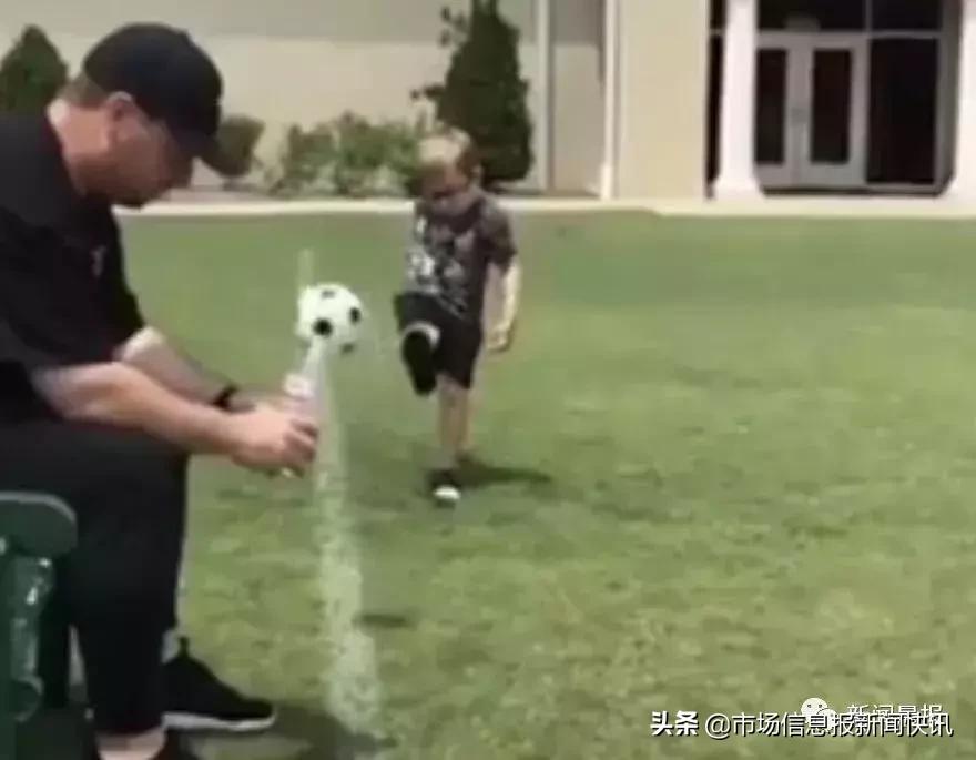 甄子丹赵文卓明星战队,瓶盖挑战火了