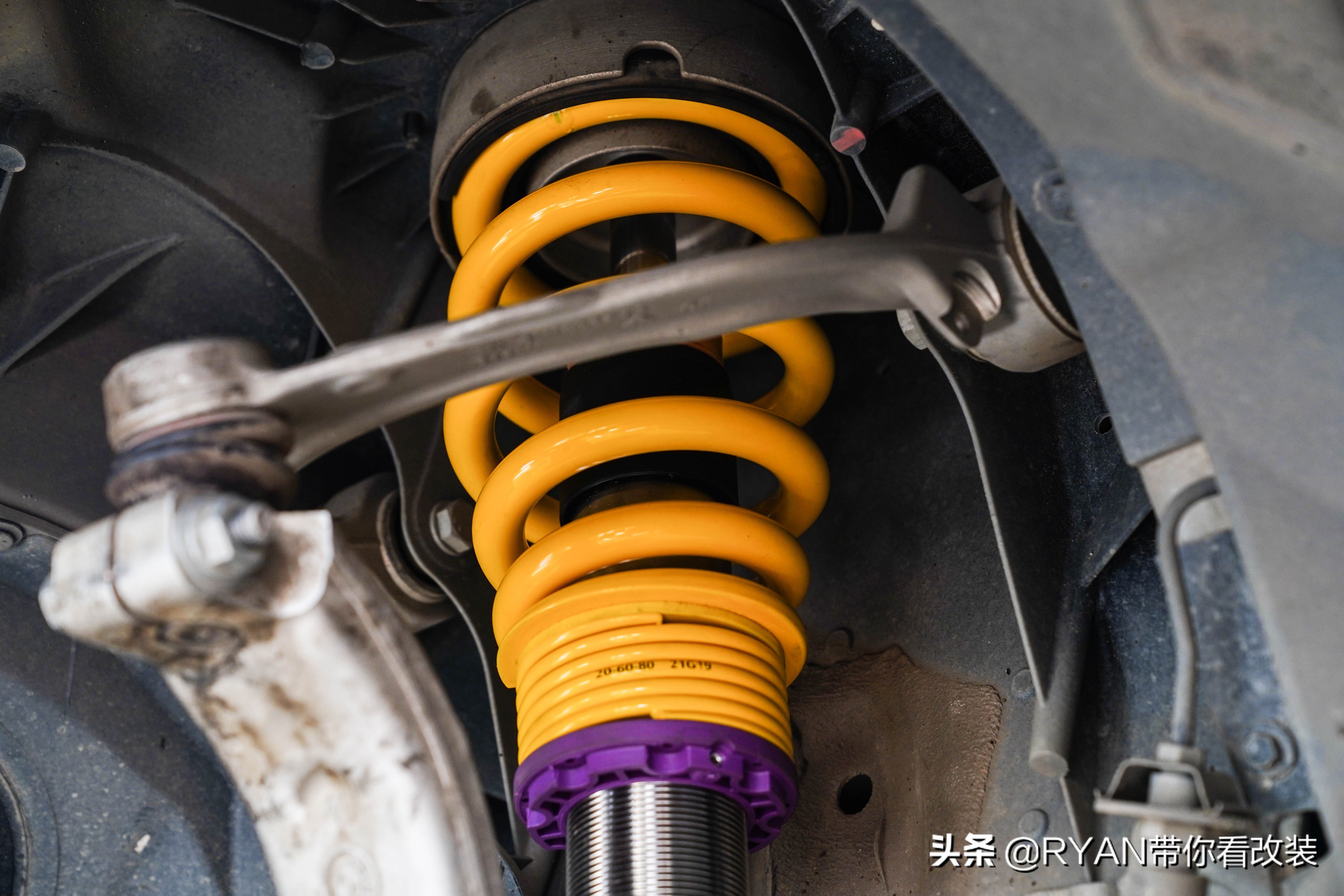 百改降为先，轿跑SUV的鼻祖-最帅宝马X6-KWv3避震改装