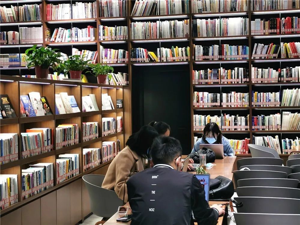 北京东城区是不是最好的,北京东城区算郊区吗