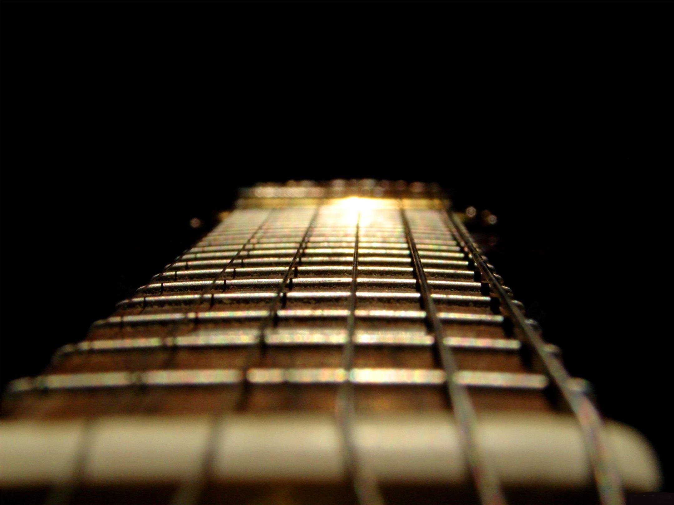 全自动吉他比吉他好学吗,吉他自学买什么吉他