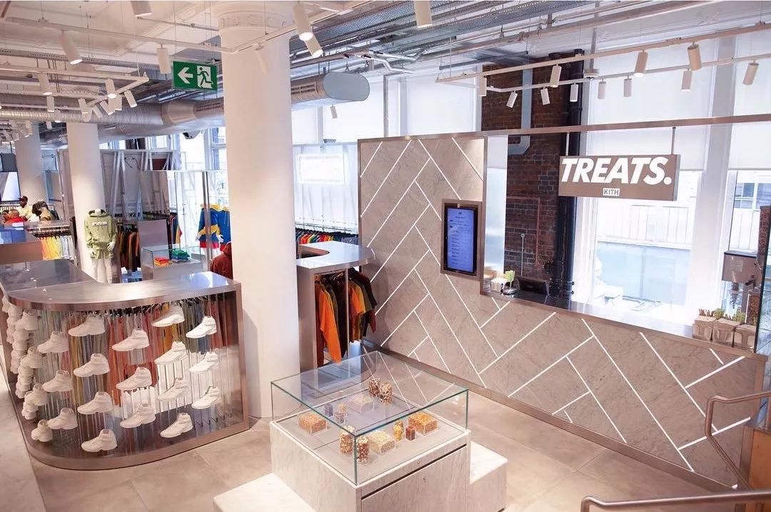 买得贵不如穿得对，潮流联名王KITH谁穿谁美