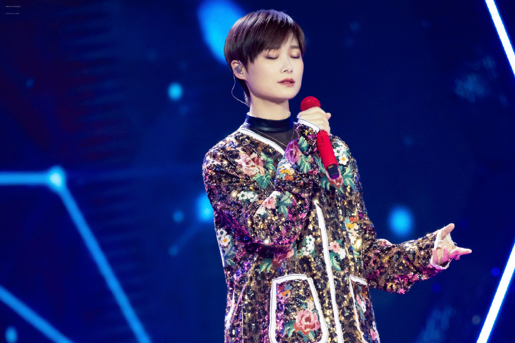 李宇春成功的视频,李宇春创造的奇迹