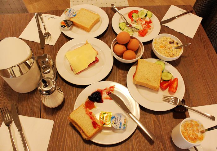 与意大利商人讨价旅游购物欧洲与亚洲国家不同的经营价值观