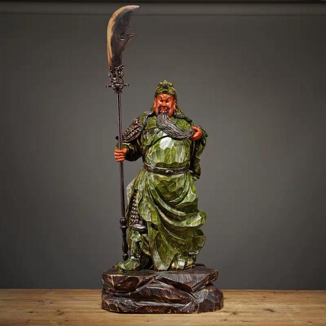 木雕师麾下的武圣《关羽》睁眼可吓退百万大军