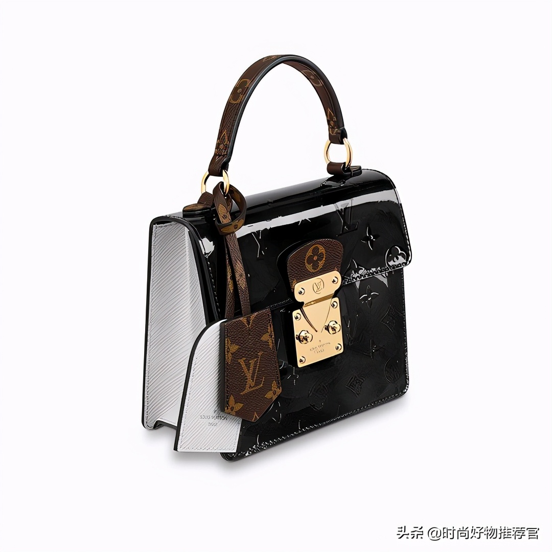 lv黑色牛皮压花邮差包新款有链条,lv新包真皮包