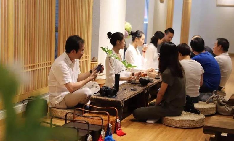 花了五万多买假玉,花了几十万买到假翡翠