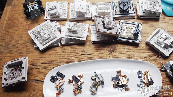 无边框开关插座,无边框开关插座拆解