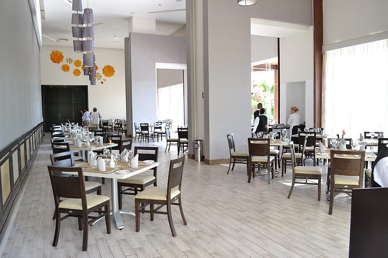 客餐厅一体该如何布局,如何打造全息餐厅布局