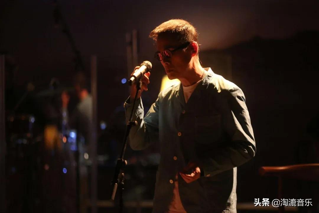 迪克牛仔退出歌坛了吗,迪克牛仔感情生活