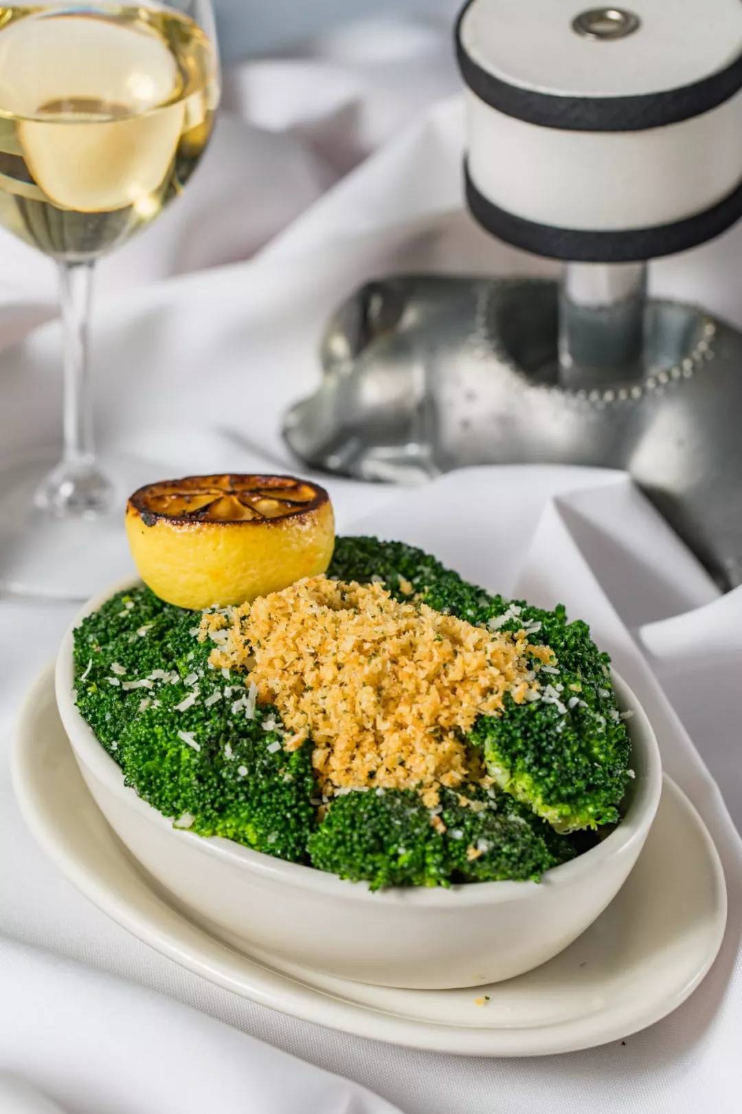 iapm明星牛排馆价格,高端网红打卡牛排店