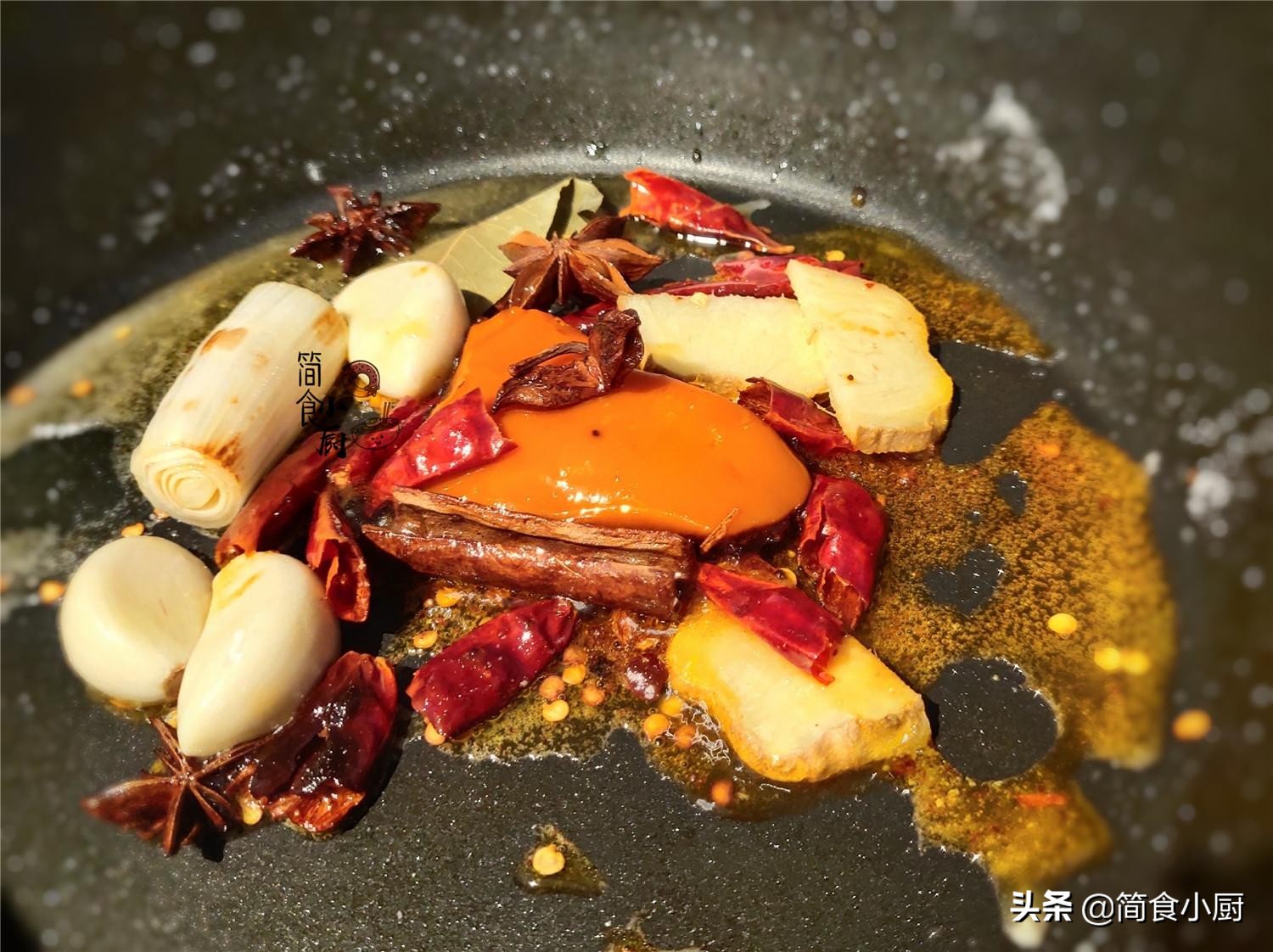 家常炖鱼简单又好吃的做法,家常炖鱼最正宗的做法大全