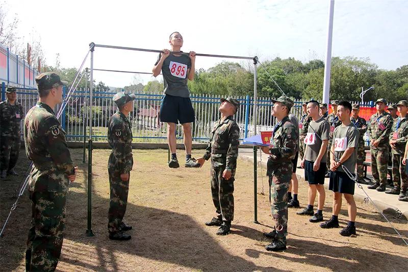 燃爆全场这场军体运动会血性十足,满屏热血军体运动会燃爆金秋