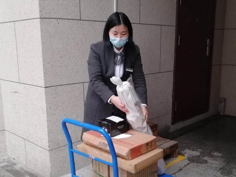 致敬地产人的短句,致敬地产工作者