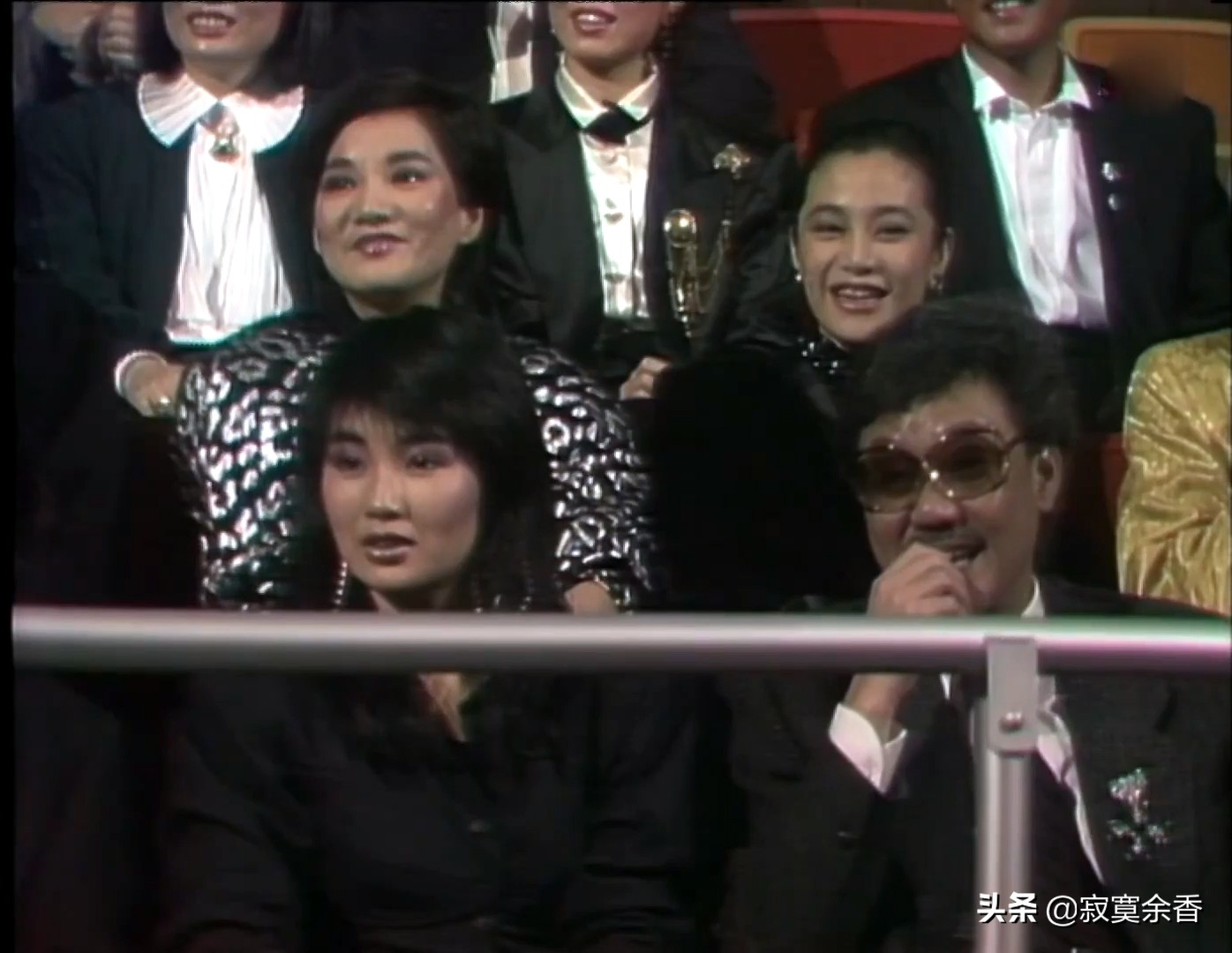 锁定85年群星劲歌荟萃,年轻时代的他们太惊艳太出彩了