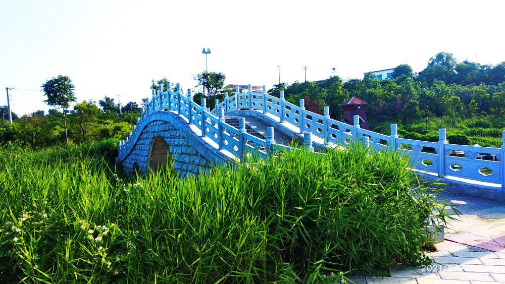 仲秋季，进阎良，三顾石川河