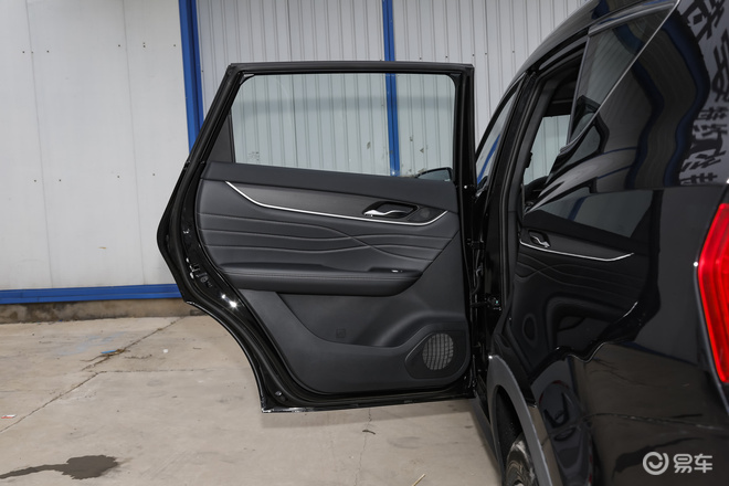 新款rav4大屏,rav4对标车型