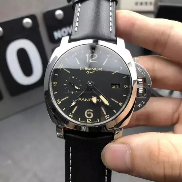 中国崛起!广州卡地亚价不到2000,贪婪的瑞士给美国老上了资深一课