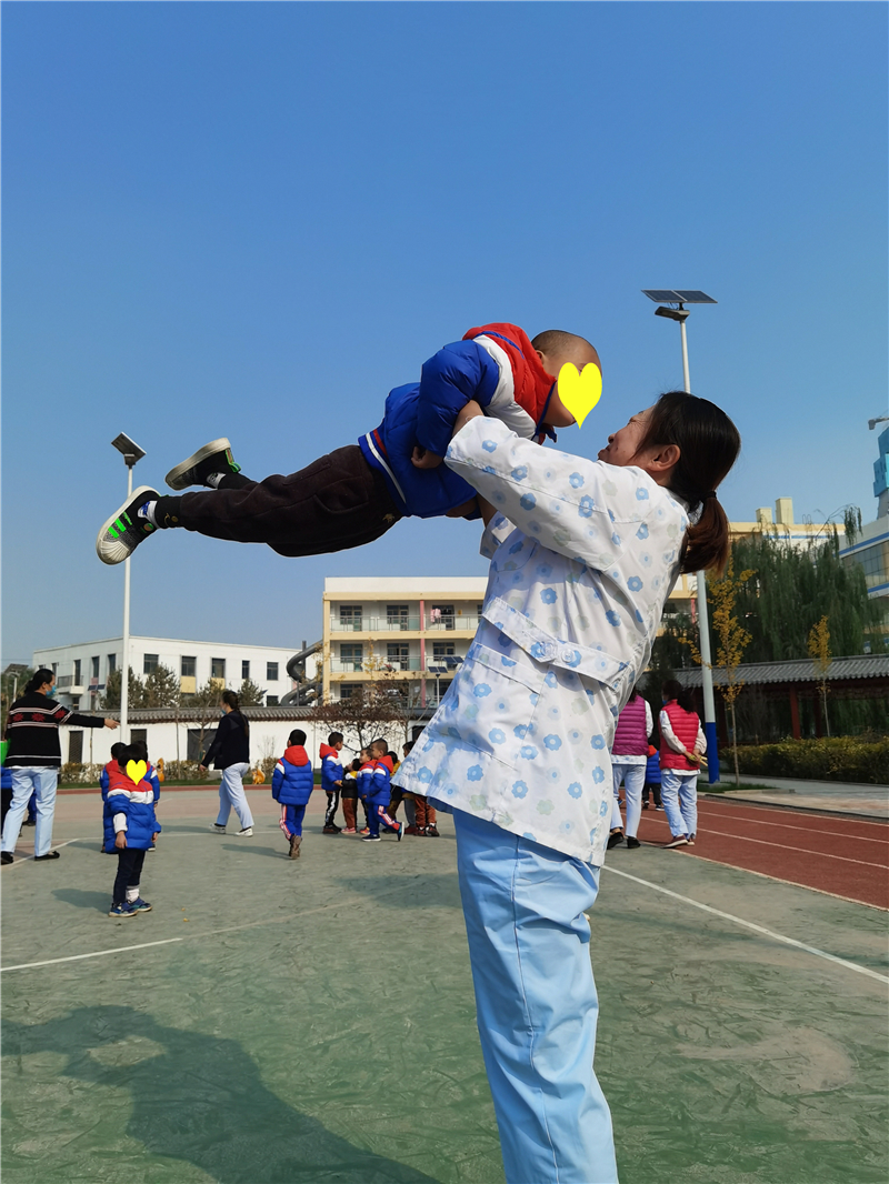 兰州市儿童福利院萌娃抗疫情，运动不能停，“宅家”多锻炼，健康快乐行