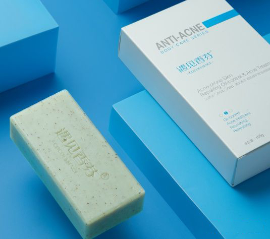 螨虫会导致背部泛红瘙痒,后背螨虫感染多长时间可以治愈