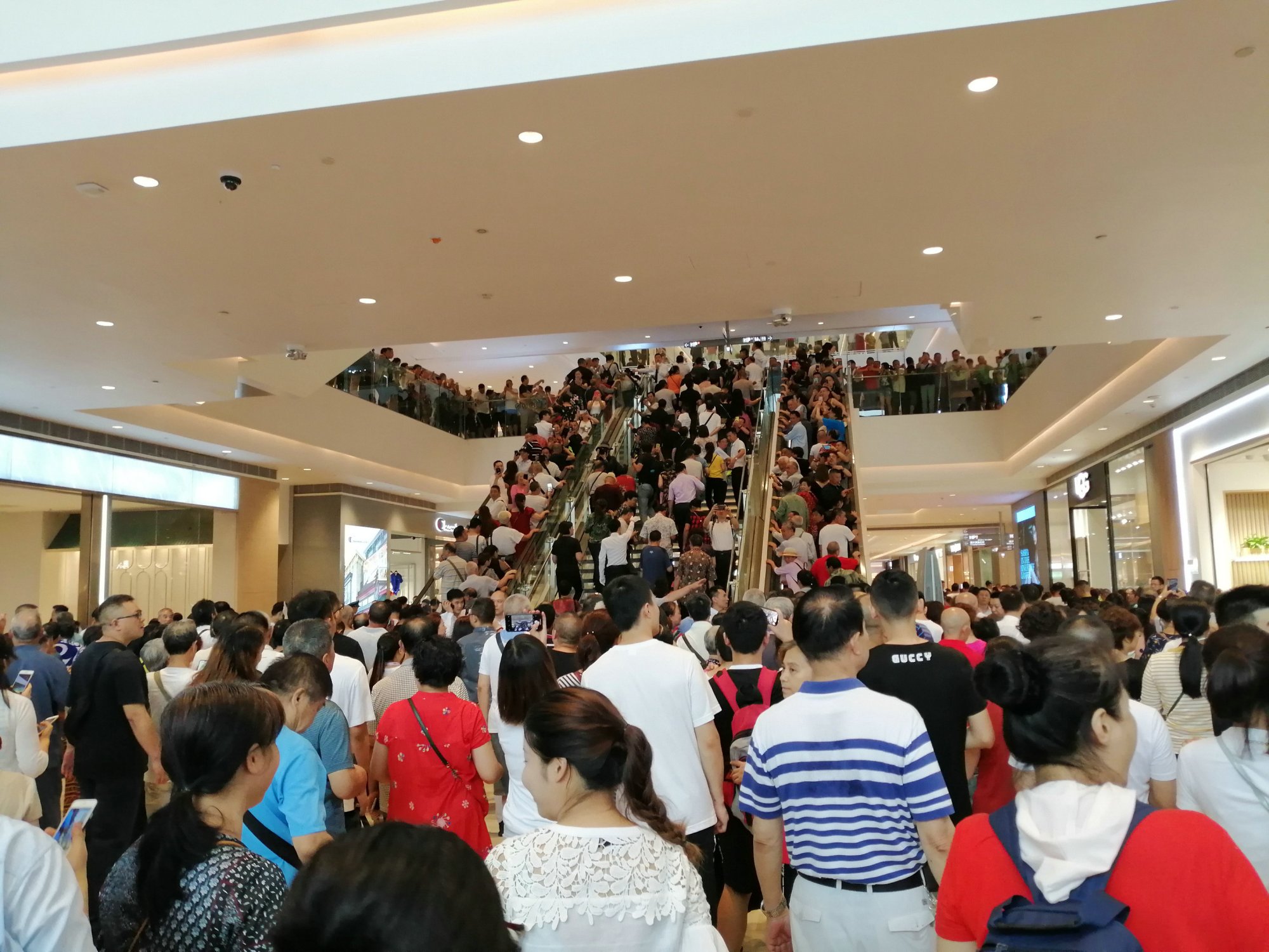 一天逛不完的商场,重庆来福士购物中心游玩