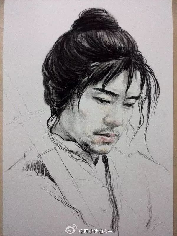 比起打印画，美院毕业的他，笔下这种彩铅水彩画才好看哭了~