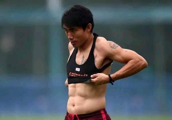 郑智现在的处境,为什么郑智备受质疑