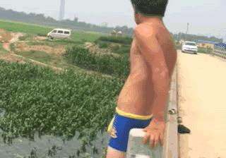 虽然她是在鄙视，不过我突然有了个大胆的想法