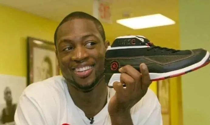 匡威全新实战鞋来了！前后ZoomAir的顶级配置，太帅了