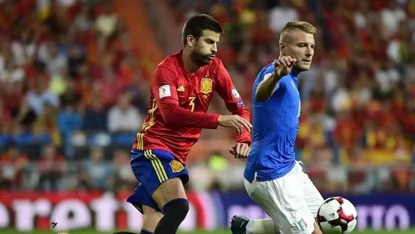 创意甲60年纪录,他足球生涯3起3落,空闲却只爱打游戏,冷落娇妻