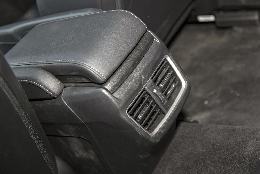 想买新车先看哪些,2022款思域买哪个配置最划算