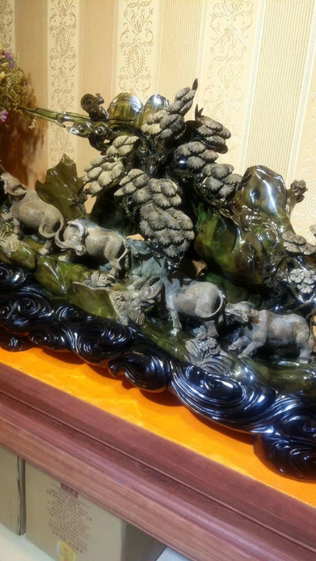 乌木金丝楠精品欣赏图,最贵的金丝楠乌木藏品