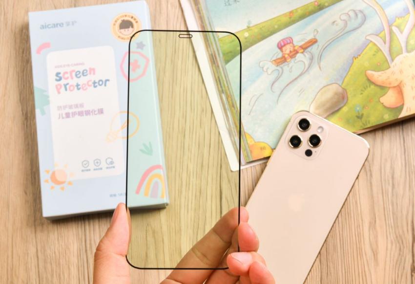 钢化膜可以既防窥又护眼吗,钢化膜真能防指纹