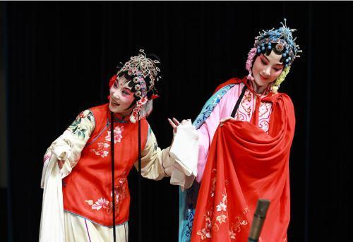 他写下“除却巫山不是云”的千古名句，看似情深，却辜负了情人