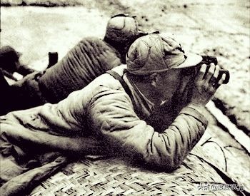 *剑英叶**副官持火漆信寻找项英,陈毅问能给我看看吗?顾玉良:不行