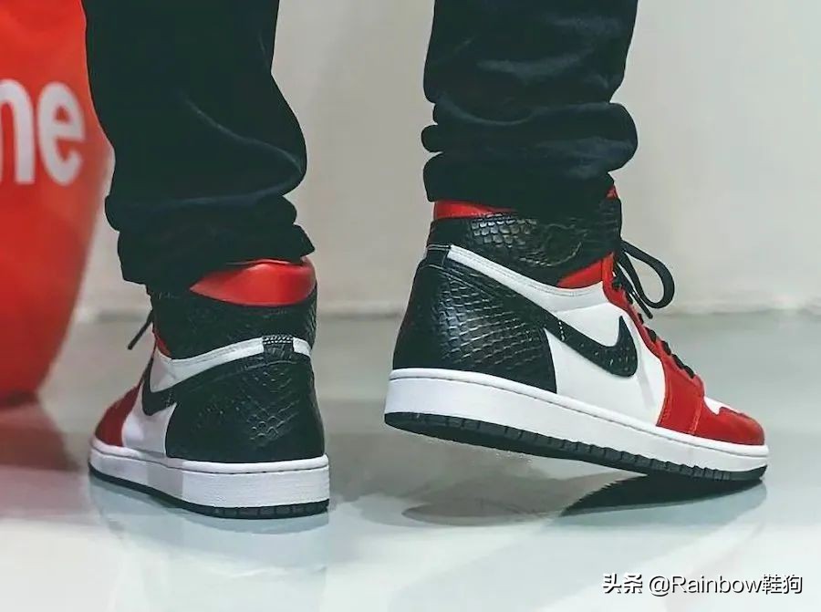 aj1ow芝加哥值得入手么,aj1芝加哥复刻2022人气怎么样