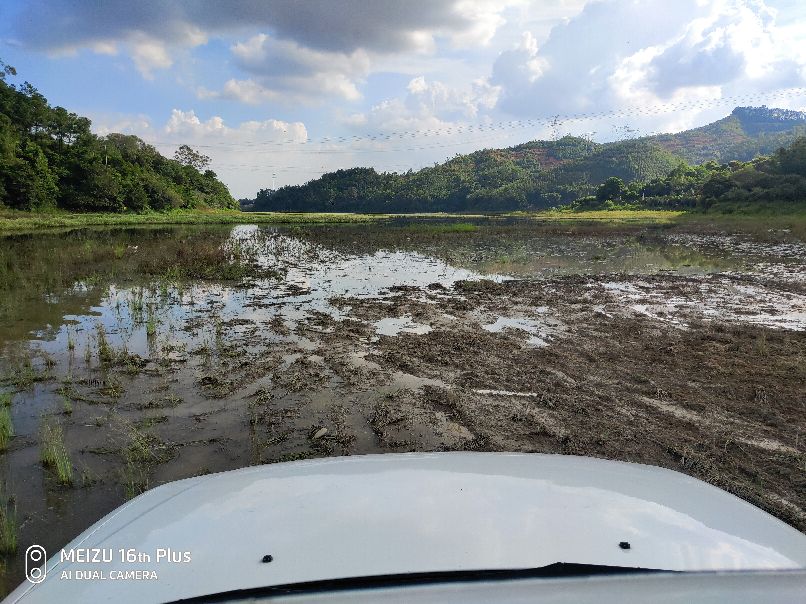 帕杰罗速跑3.0纯进口手动四驱越野,男人都有越野梦