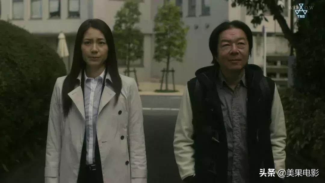 岛国剧再现「骚操作」，分分钟笑出内伤